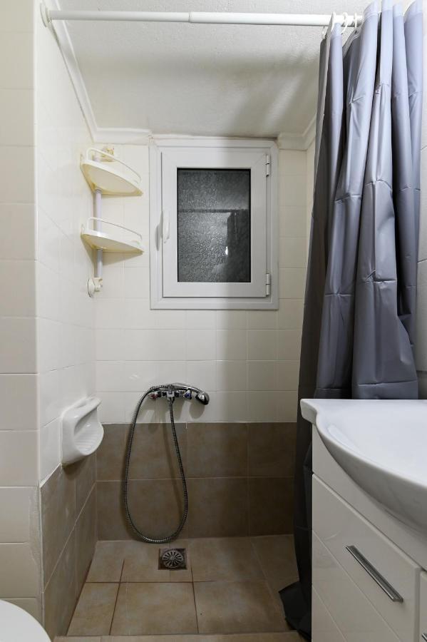 Athens Retreat 1-Bdr Apartment By Wehost Афины Экстерьер фото